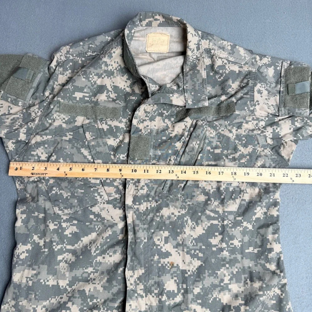 US Army ACU Digital Camo Combat Jacket UCP Military Field Coat Small Regular